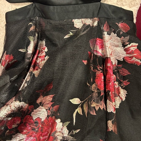 Crystal Doll prom dress with black attached bodice and full skirt - Picture 4 of 5